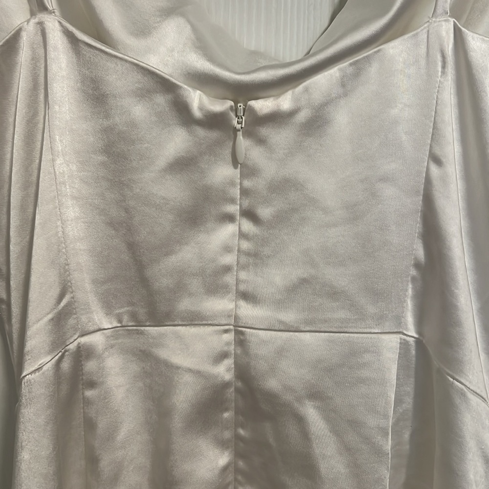 Elliatt asymmetrical dress - Picture 4 of 7